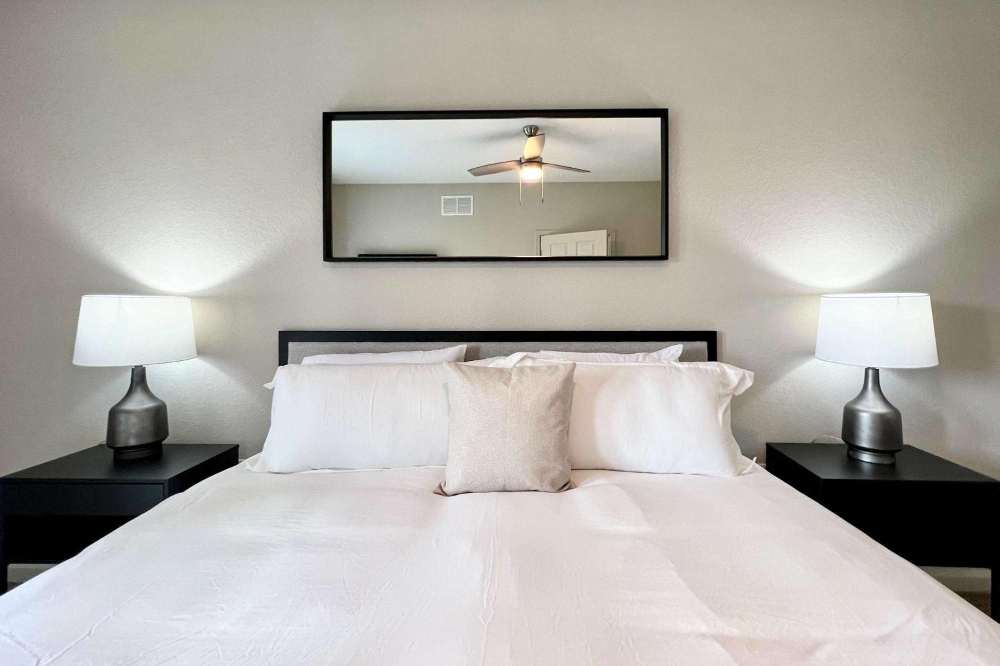 3Br Condo - Near Disney Balcony Pool Hot Tub 奥兰多 外观 照片